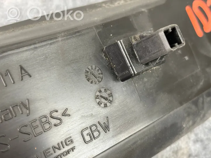 Volkswagen ID.3 Panel wykończeniowy błotnika 10A821111A