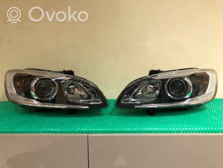 Volvo S60 Headlights/headlamps set 31420261