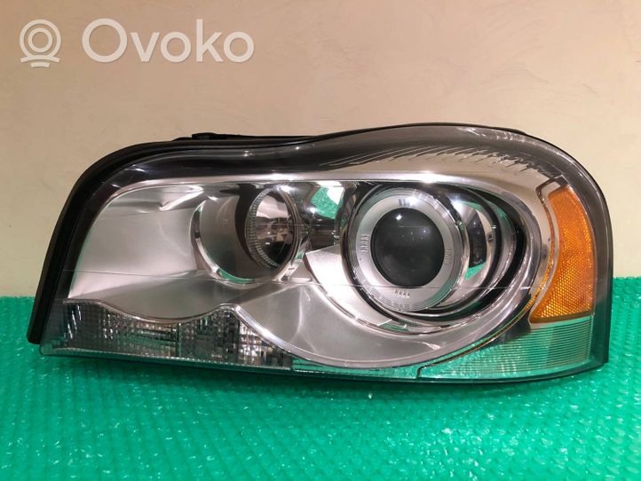 Volvo XC90 Lampa przednia 31290893