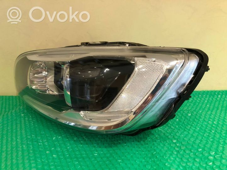 Volvo V60 Lampy przednie / Komplet 31420253