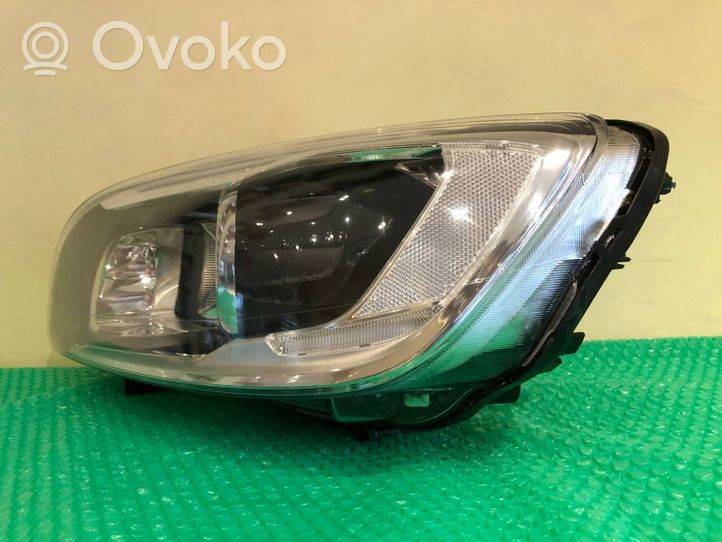 Volvo S60 Priekšējo lukturu komplekts 31420253