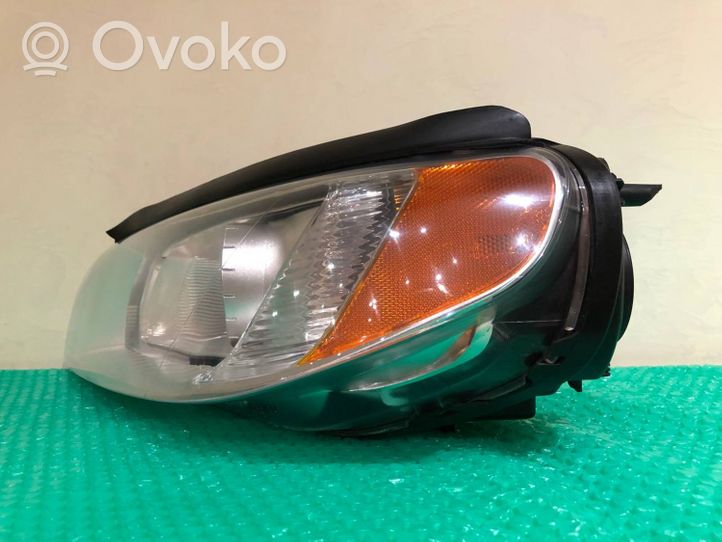 Volvo V70 Lampy przednie / Komplet 31214347