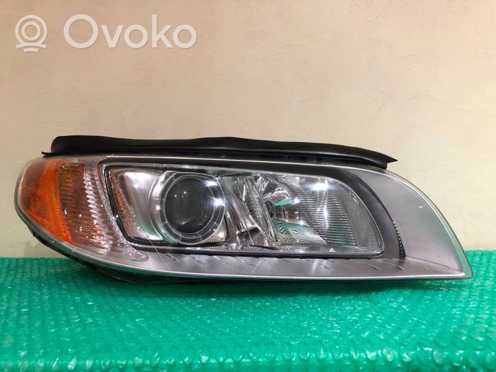 Volvo XC70 Lot de 2 lampes frontales / phare 31383540