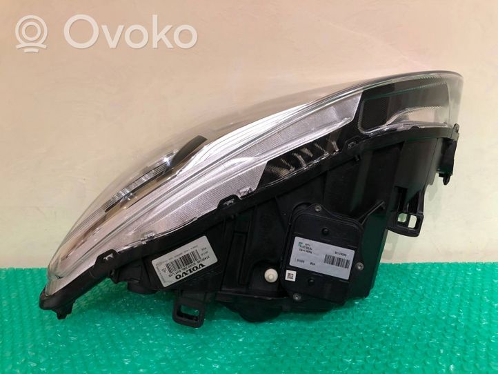 Volvo S60 Headlights/headlamps set 31420109