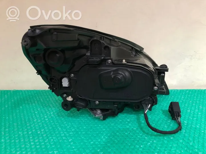 Volvo V60 Lampy przednie / Komplet 31299990