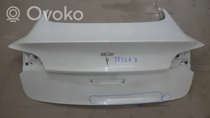 Tesla Model 3 Heckbordwand TESLA3