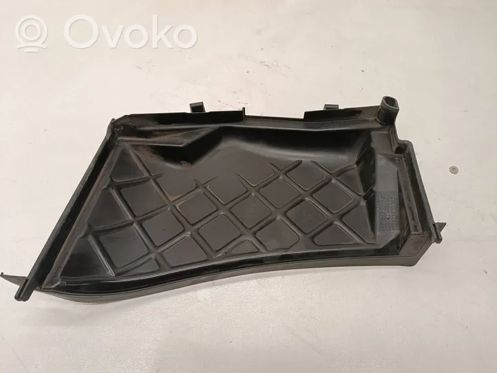 Audi A4 S4 B7 8E 8H Einzelteil Verkleidung Innenraumfilter 8E1819979A