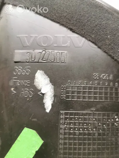 Volvo V50 Kojelaudan kehys 30722585