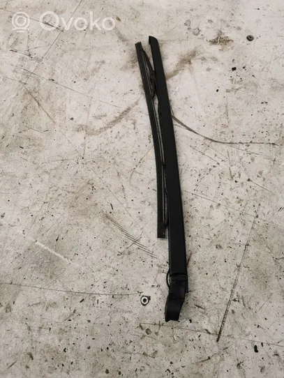 Audi A4 S4 B7 8E 8H Rear wiper blade 