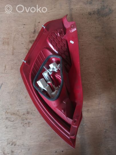 Ford Fiesta Lampa tylna 8A6113404A