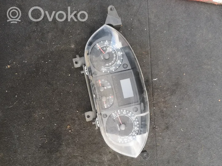 Iveco Daily 35.8 - 9 Tachimetro (quadro strumenti) 69502590