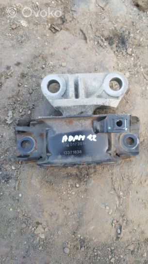 Opel Adam Engine mount bracket 13371838