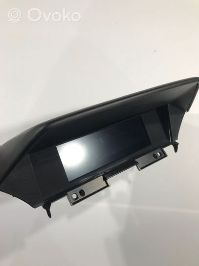 Subaru Forester SK Monitori/näyttö/pieni näyttö 4622009631