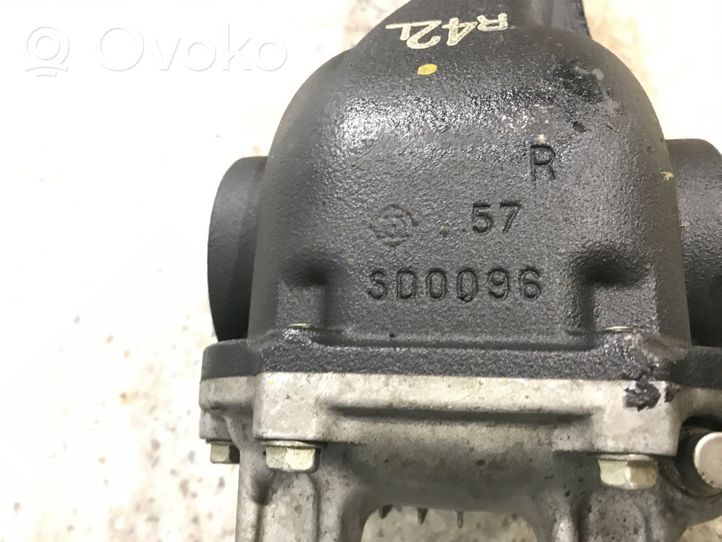 Subaru Forester SK Takatasauspyörästö SD0096