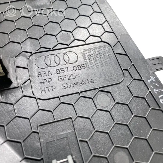 Audi Q3 F3 Paneļa dekoratīvās apdares vairogs (sānu) 83A857085