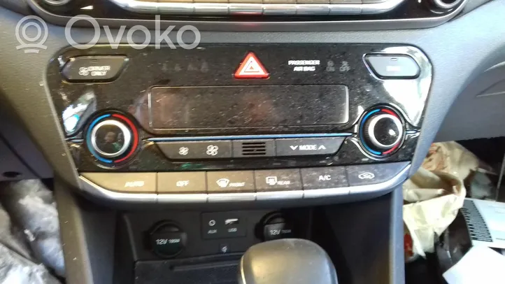 Hyundai Ioniq Panel klimatyzacji 