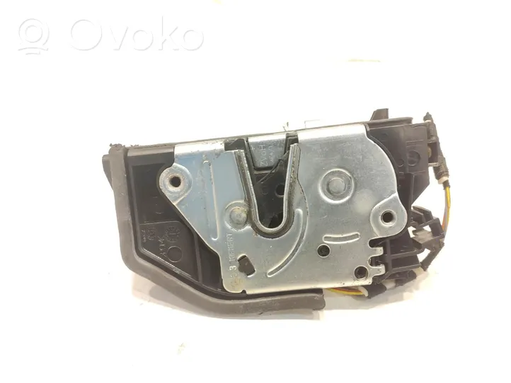 BMW 2 F45 Front door lock 51217229461