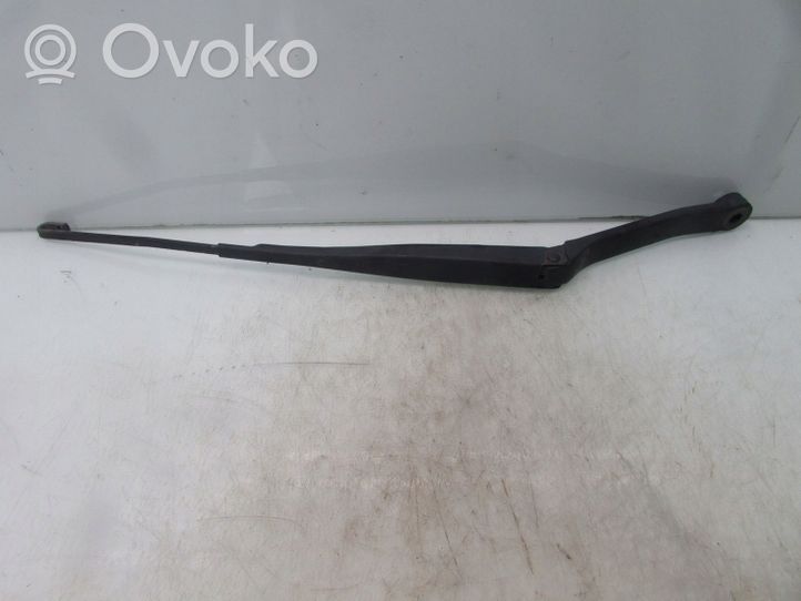 Ford Maverick Front wiper blade arm 89813641