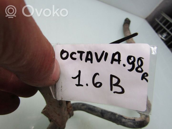 Skoda Octavia Mk1 (1U) Przewód wspomagania kierownicy 
