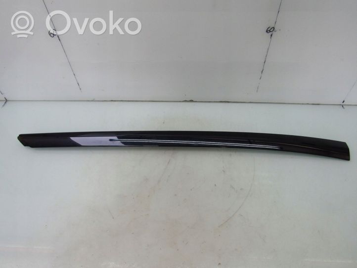 Honda Jazz IV GR Rivestimento della portiera anteriore (modanatura) 73162TZA