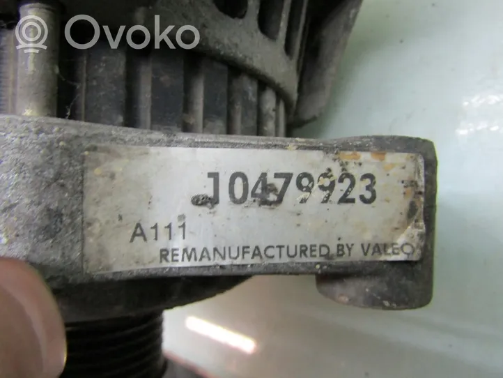 Opel Vectra B Alternador 10479923