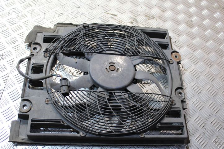 BMW 5 E39 Ventilateur de refroidissement de radiateur électrique 6919057