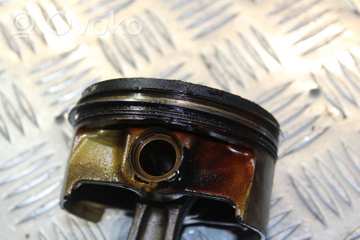 BMW X5 E53 Piston avec bielle n62b44