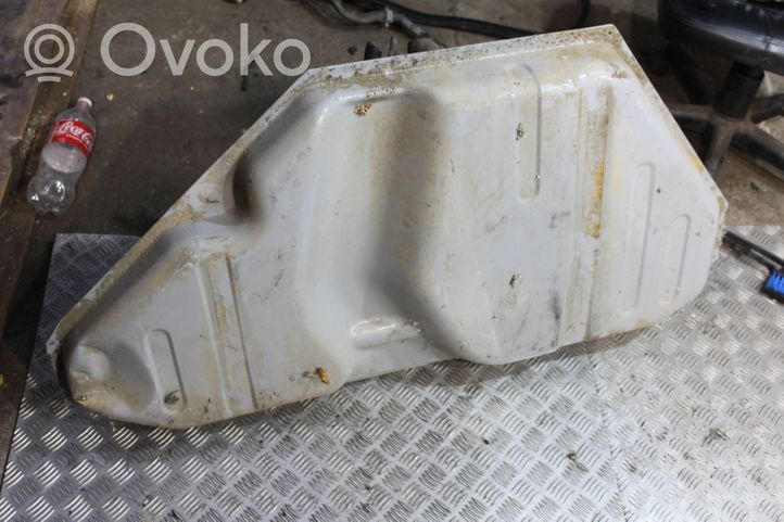 Opel Vectra B Polttoainesäiliö 13C396