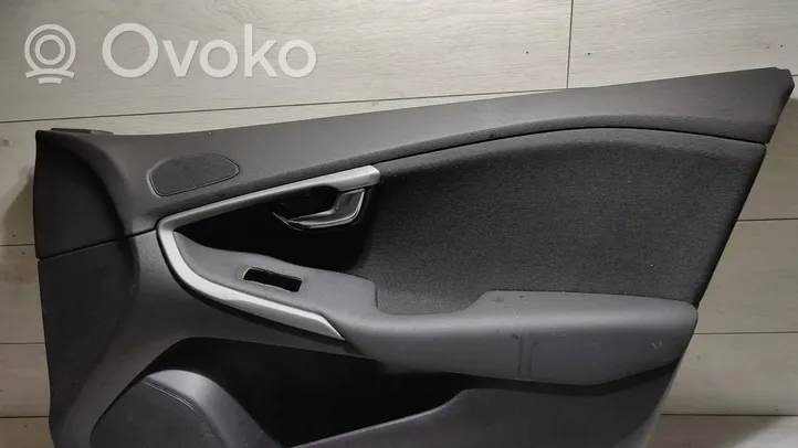 Volvo V40 Rivestimento del pannello della portiera anteriore 1319933