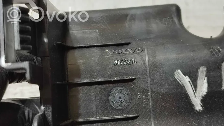 Volvo V40 Pokrywa skrzynki bezpieczników 30659278