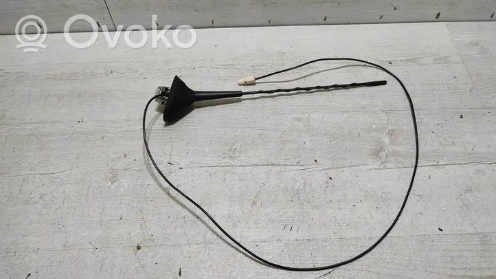 Renault Captur Antena radiowa 