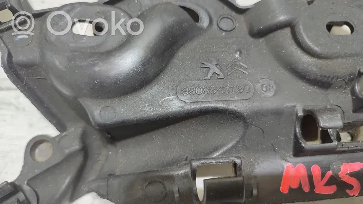 Ford Mondeo MK V Altra parte del vano motore 9808843180