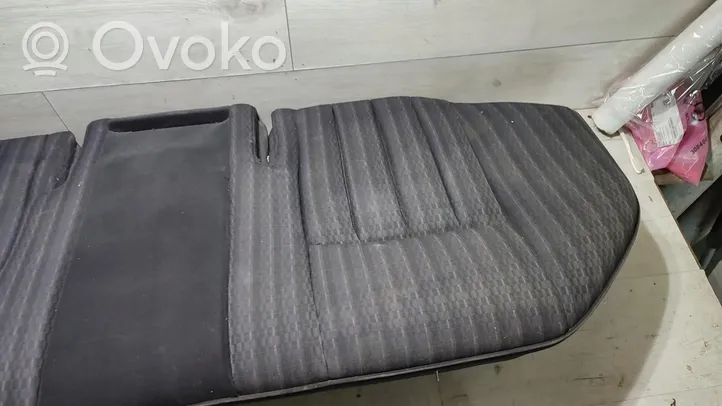 Mercedes-Benz E W124 Fotel tylny 