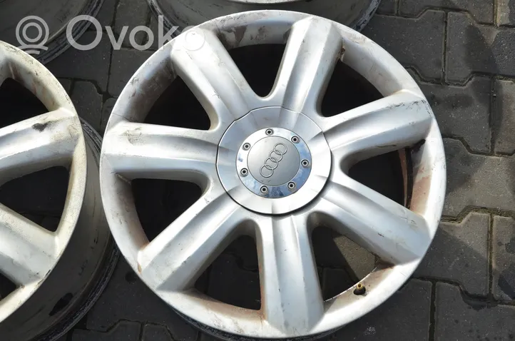 Audi Q7 4L R 19 lengvojo lydinio ratlankis (-iai) 4L0601025C