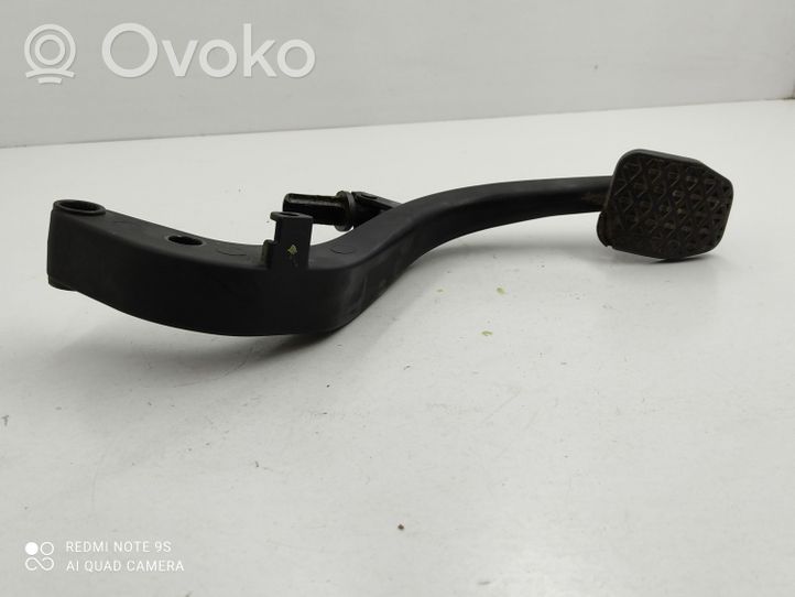 BMW 3 E90 E91 Clutch pedal 6761310