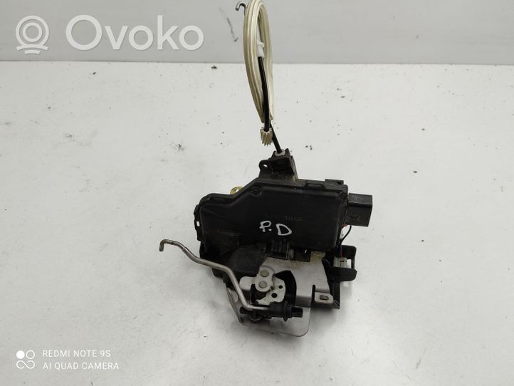 Audi A6 Allroad C5 Front door lock 4B1837016B