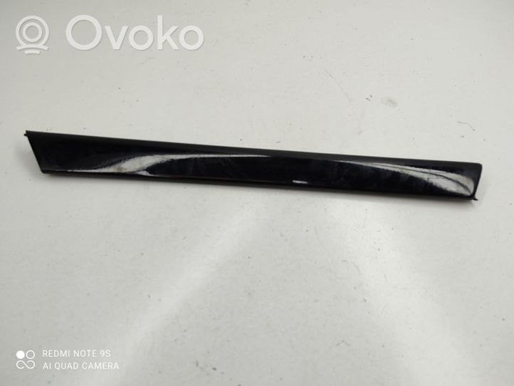 BMW 3 E46 Altro elemento di rivestimento della portiera anteriore 8200726