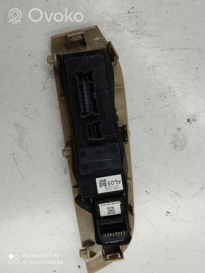 Subaru Outback (BS) Interruttore di controllo dell’alzacristalli elettrico 83071AL05A