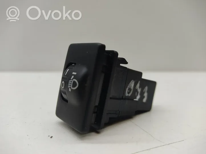 Toyota Avensis T270 Headlight level adjustment motor 