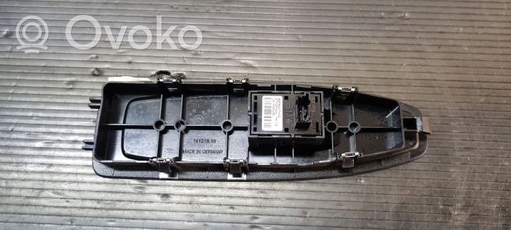 BMW 4 F32 F33 Elektrisko logu slēdzis 9208107