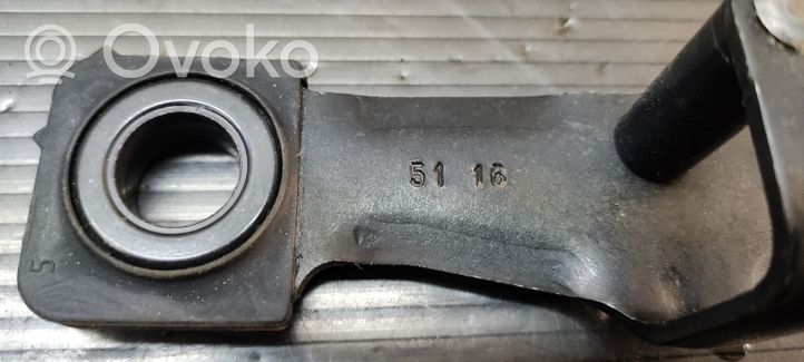 Volkswagen Golf VII Loading door lock loop/hook striker 5G0827517D