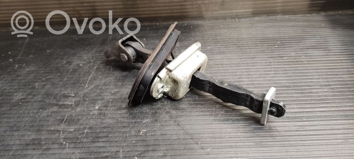 Nissan Qashqai Ribotuvas galinių durų atvėrimo 80440JD00A