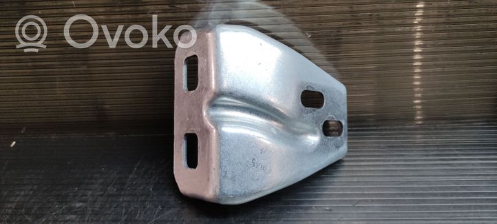 Audi A6 S6 C6 4F Kita variklio skyriaus detalė 4F0857319A