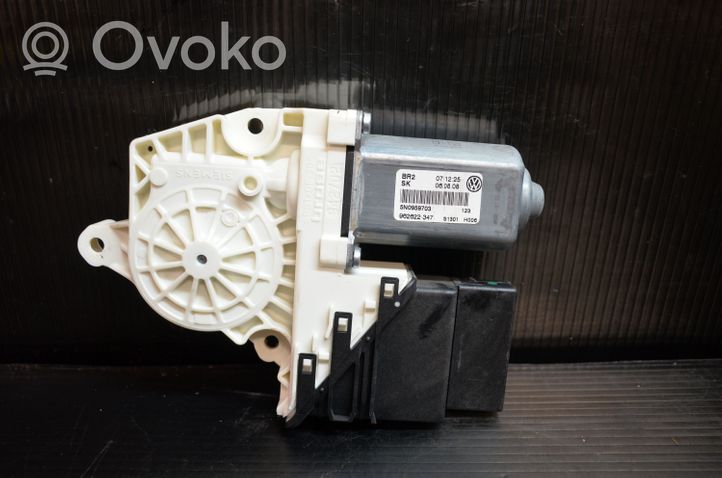 Volkswagen Tiguan Silniczek podnoszenia szyby drzwi tylnych 5N0959703