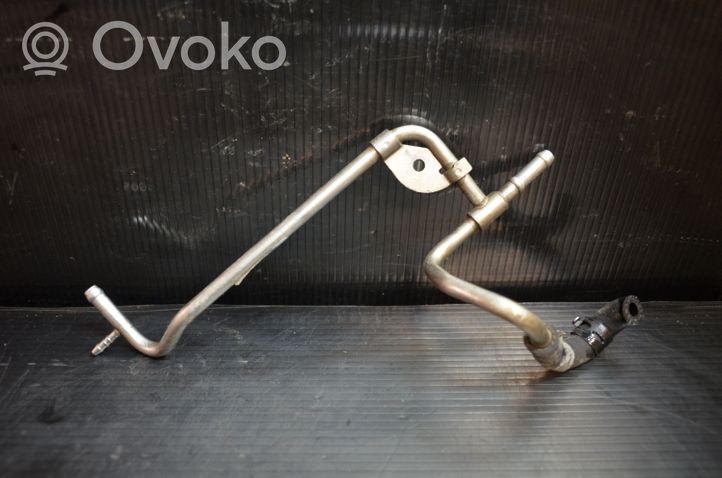 Volkswagen Tiguan Tuyau d'alimentation conduite de carburant 03L201360