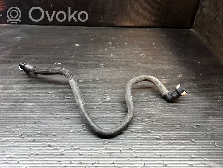 Volvo V50 Tuyau d'alimentation conduite de carburant 3M519L272