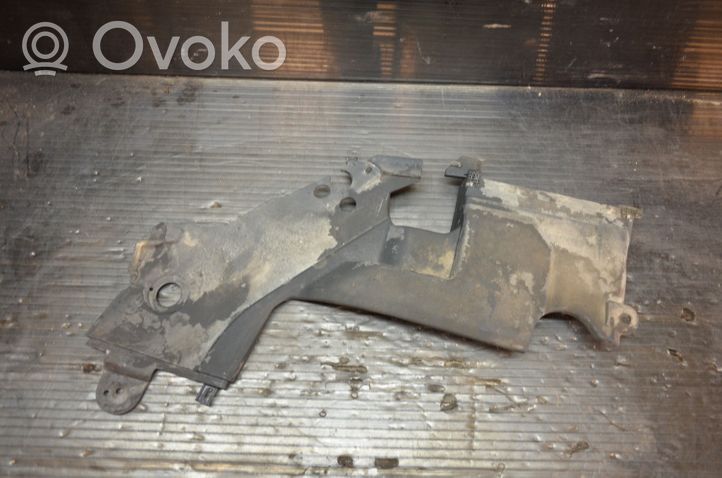 Toyota Avensis T250 Altra parte del vano motore 5379505031