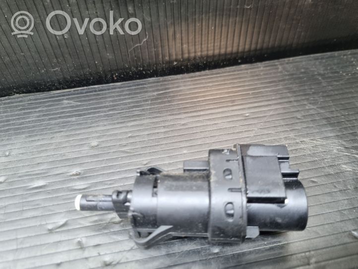 Ford Fiesta Interruttore del pedale del freno 3M5T13480