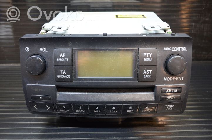 Toyota Corolla E120 E130 Radio/CD/DVD/GPS-pääyksikkö 861201A180