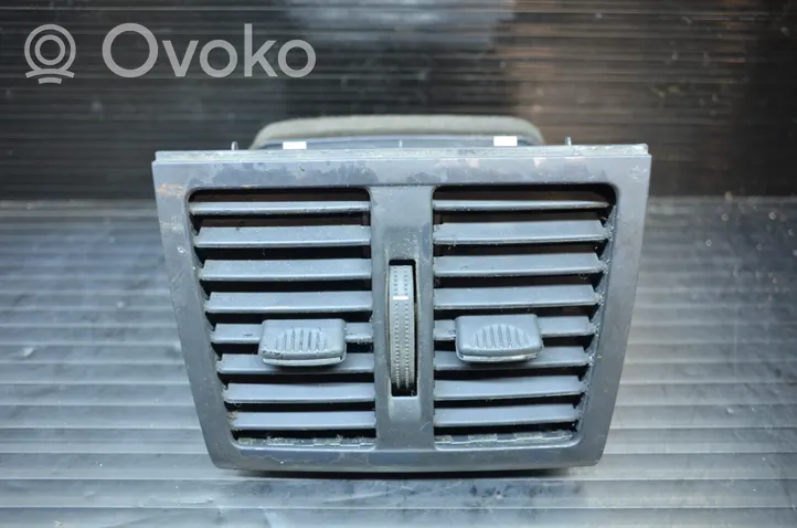 Opel Zafira B Rear air vent grill 13144753